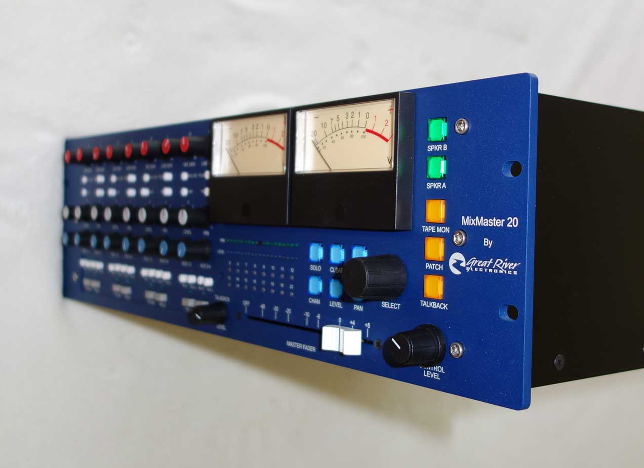GREAT RIVER MixMaster 20 Summing Mixer w/4 Great River Preamps