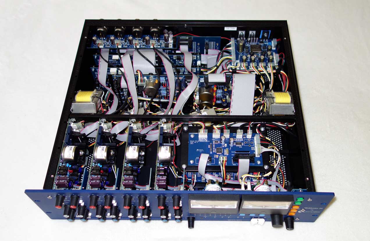 GREAT RIVER MixMaster 20 Summing Mixer w/4 Great River Preamps